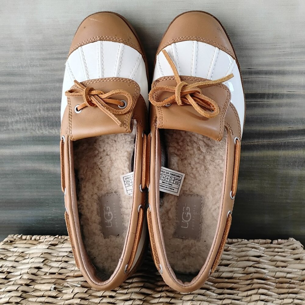Ugg White and Tan Ashdale Rain Skimmers Duck Shoes Size 10